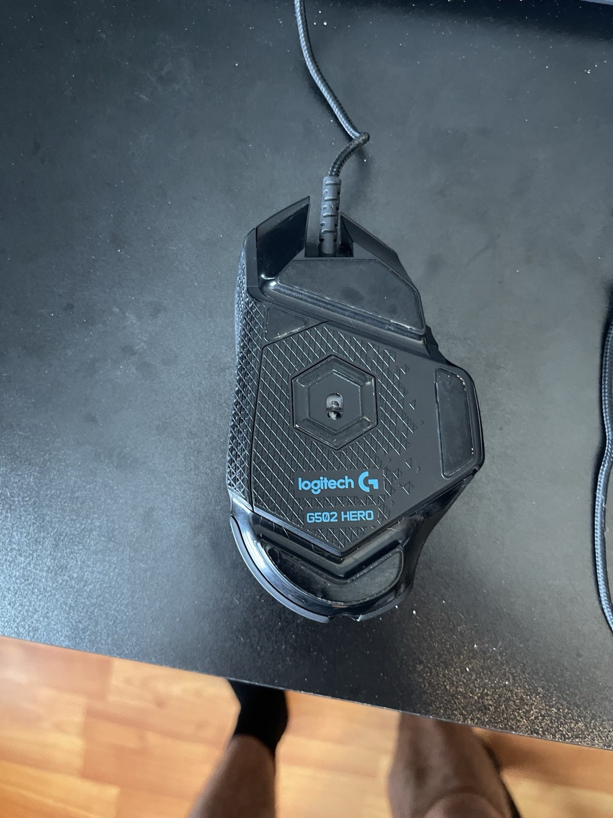Logitech G502 HERO Wired Gaming Mouse – 910-005469