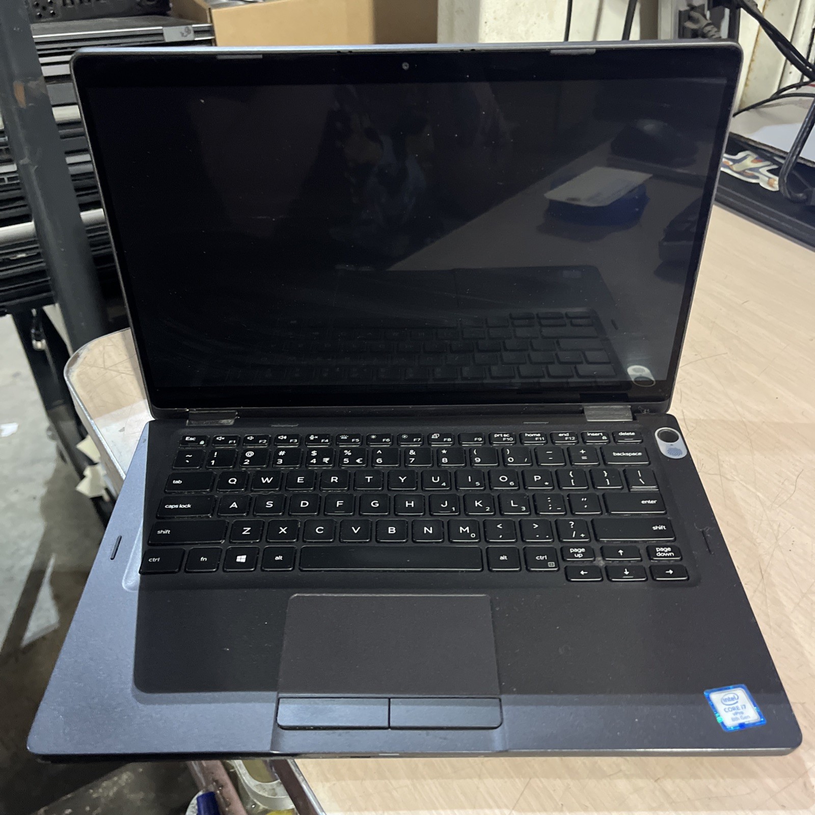 DELL LATITUDE 5300 2 IN 1 INTEL CORE I7-8665U 1.90GHZ 16GB RAM NO HD / TOUCH ‘