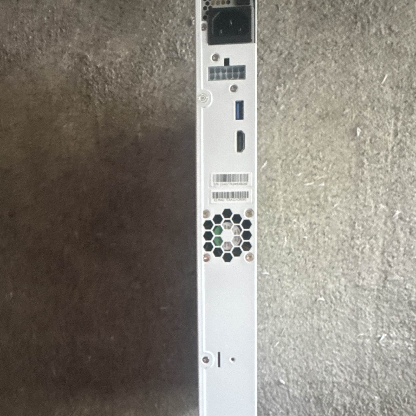 Sophos Sophos Rackmount Network Firewall VPN Security Appliance