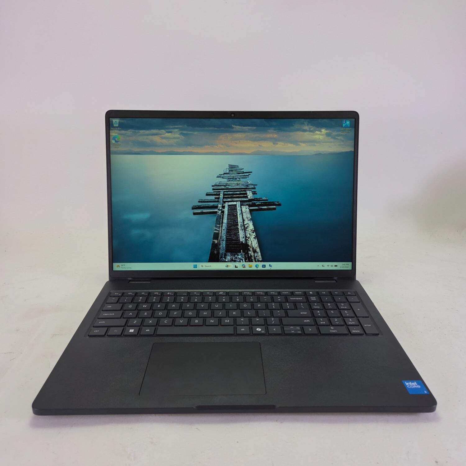 Dell Pro 16 PC16250 16″ Core 3 100U 1.2GHz 8GB RAM 256GB SSD
