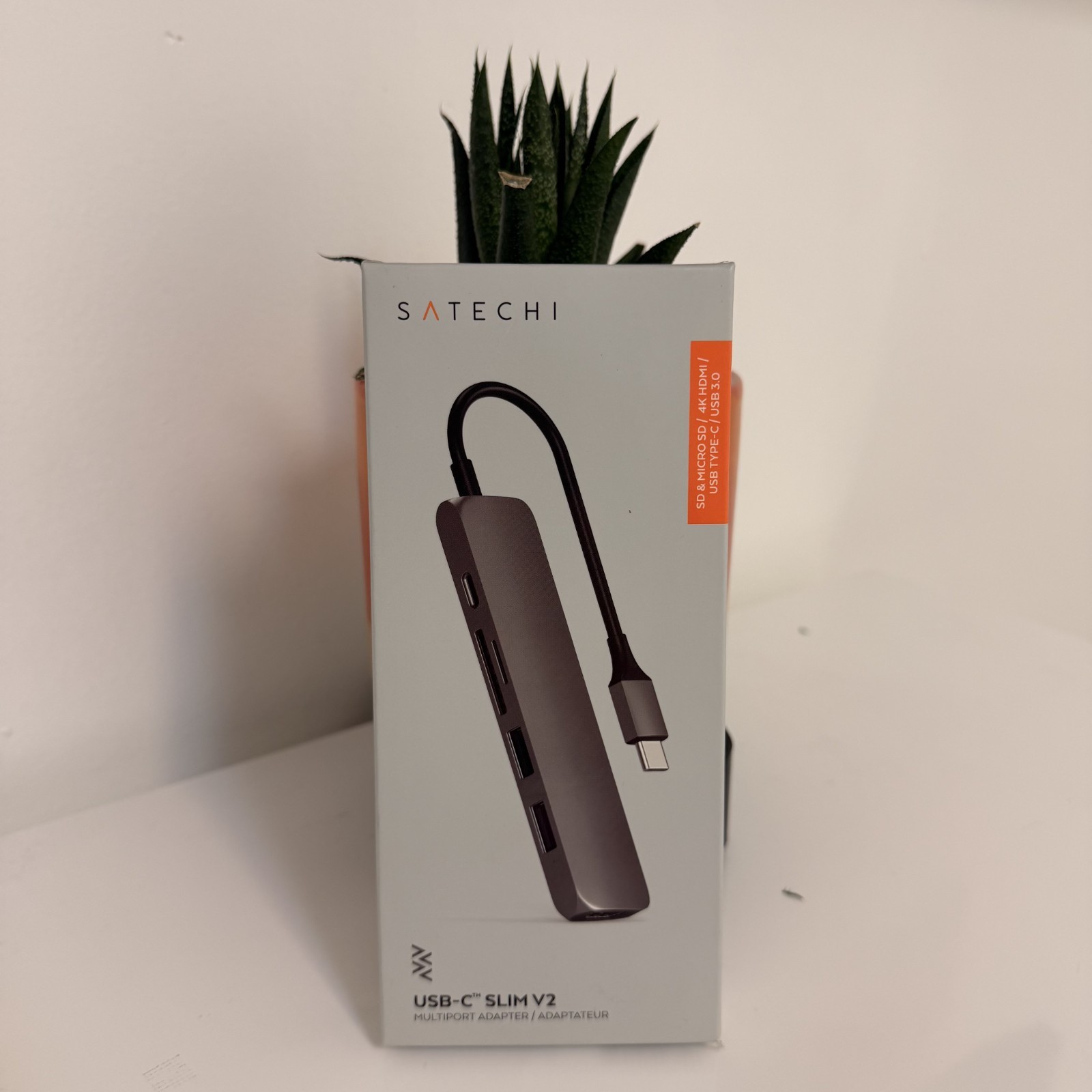 New Satechi USB-C Slim V2 Multiport Adapter ST-SCMA2M Space Gray