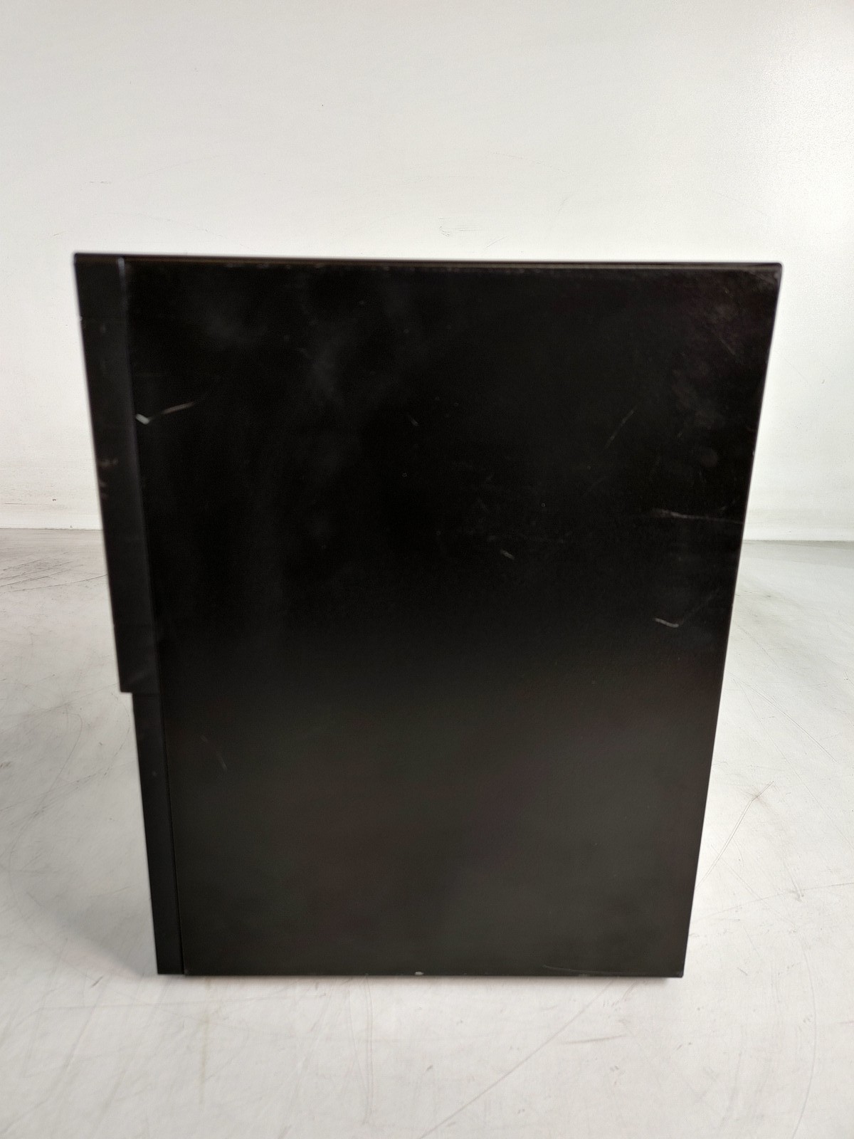 Dell OptiPlex 3060 MT Core i5-8400 2.80 GHz 8 GB DDR4 No HDD