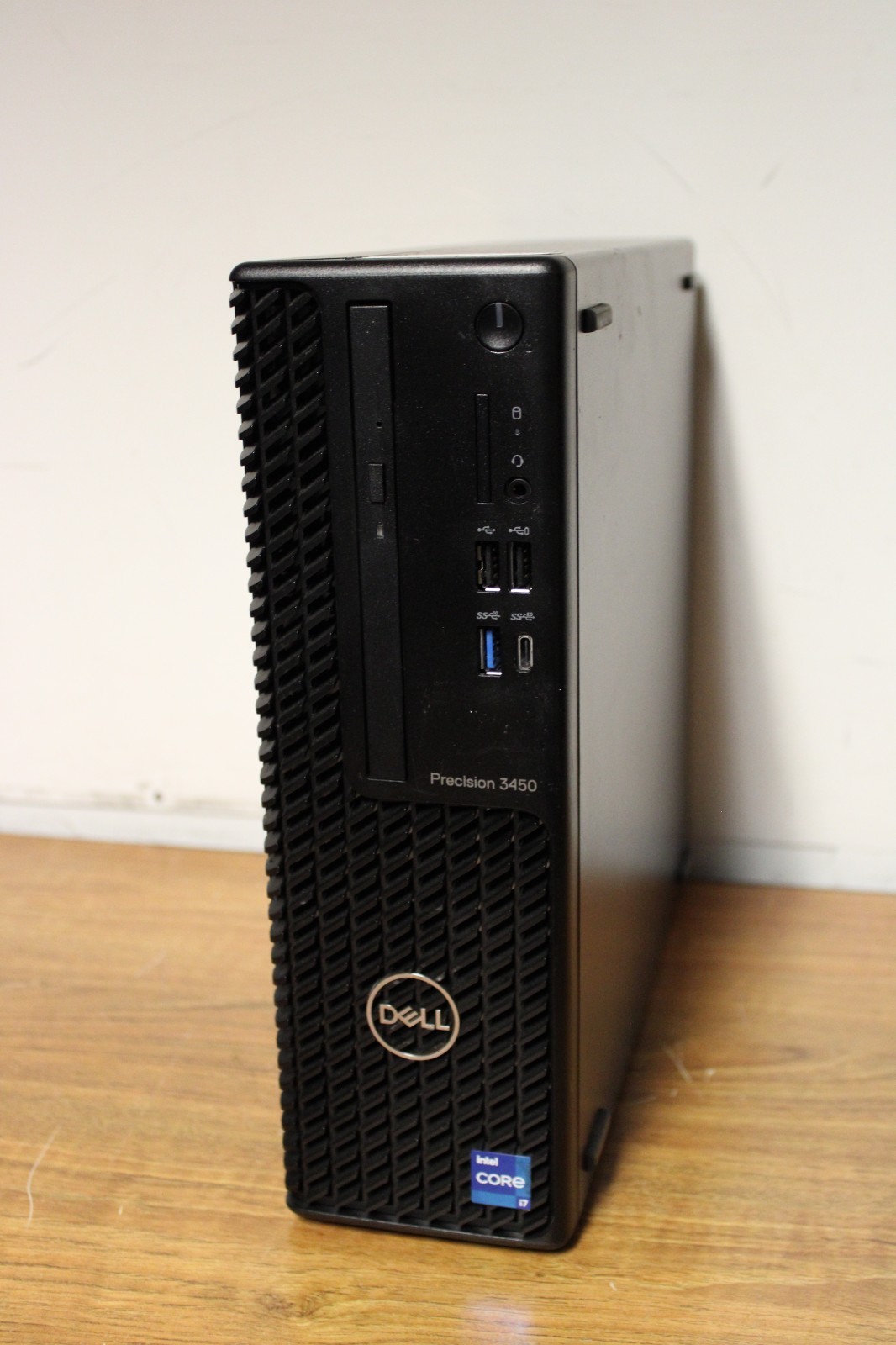 Dell Precision 3450 i7-11700 8-Core 4.90Ghz 16Gb 256GB NVMe DVD-RW Win 11 Pro IU