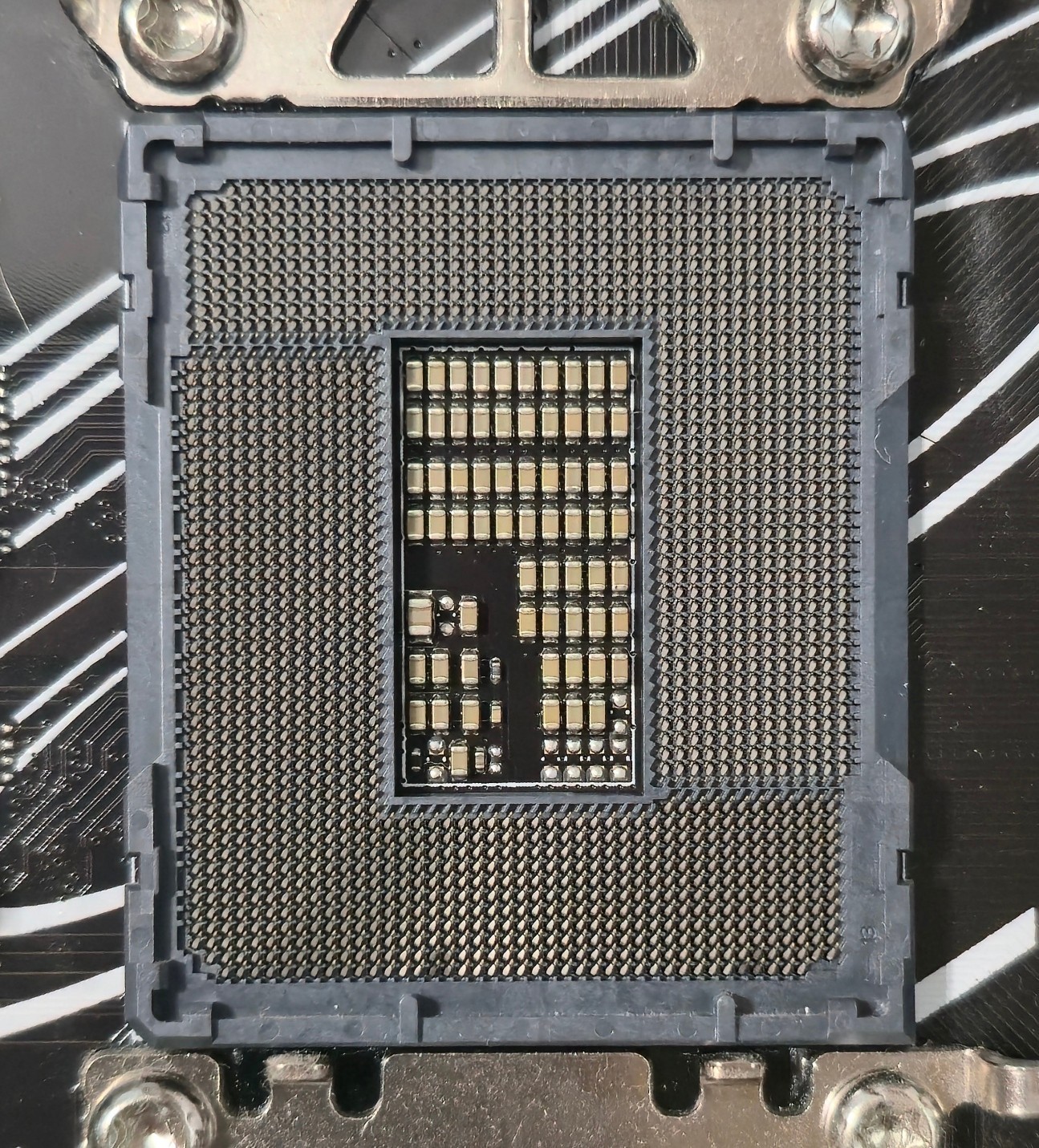 ASUS PRIME B760M-A AX micro ATX Intel Socket LGA1700 DDR5 WIFI *NO I/O Shield*