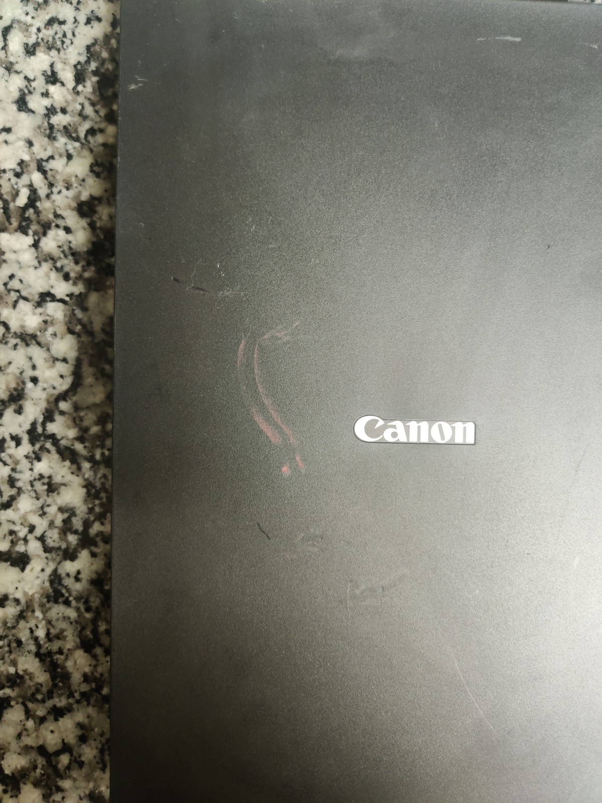 Canon CanoScan LiDE 300 USB Flatbed Color Photo Document Scanner Tested Works