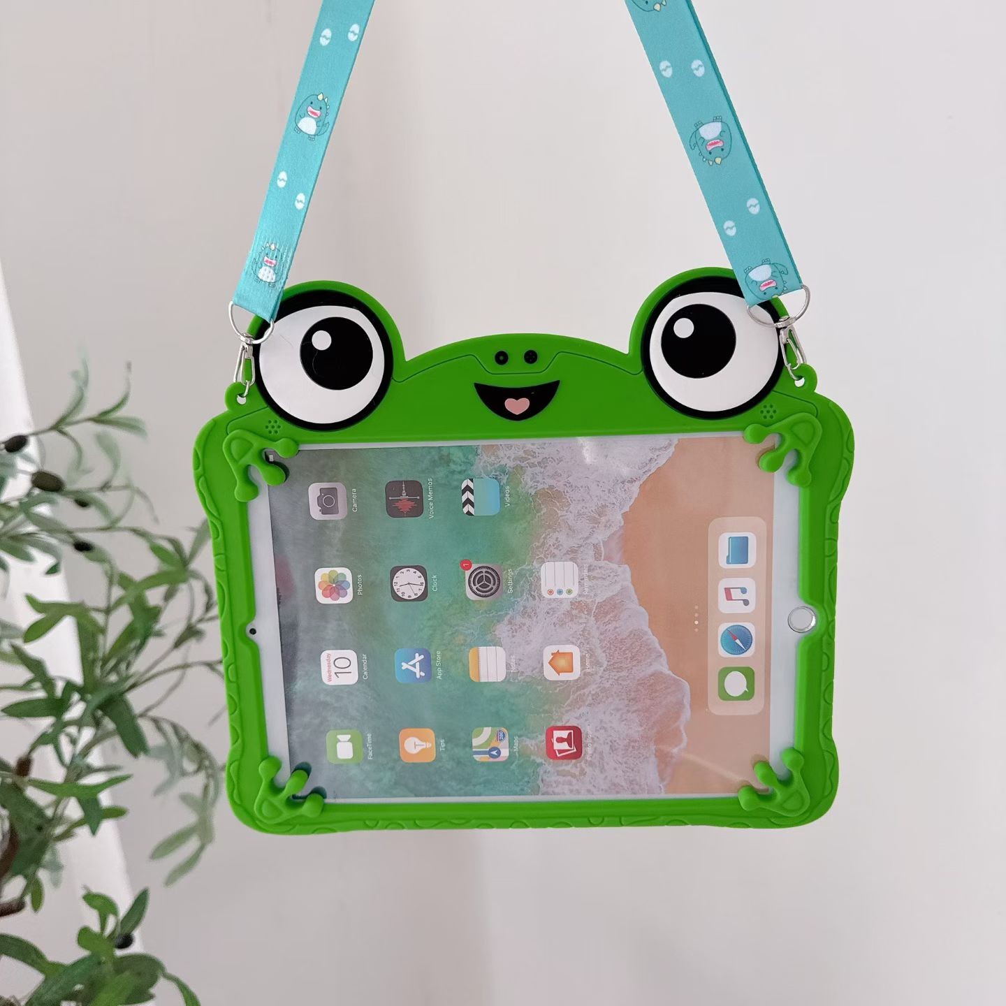 For iPad 11th A16 10th 9 8 7 mini 7 6 5 Air 11 Pro 11 little frog Kid Stand Case