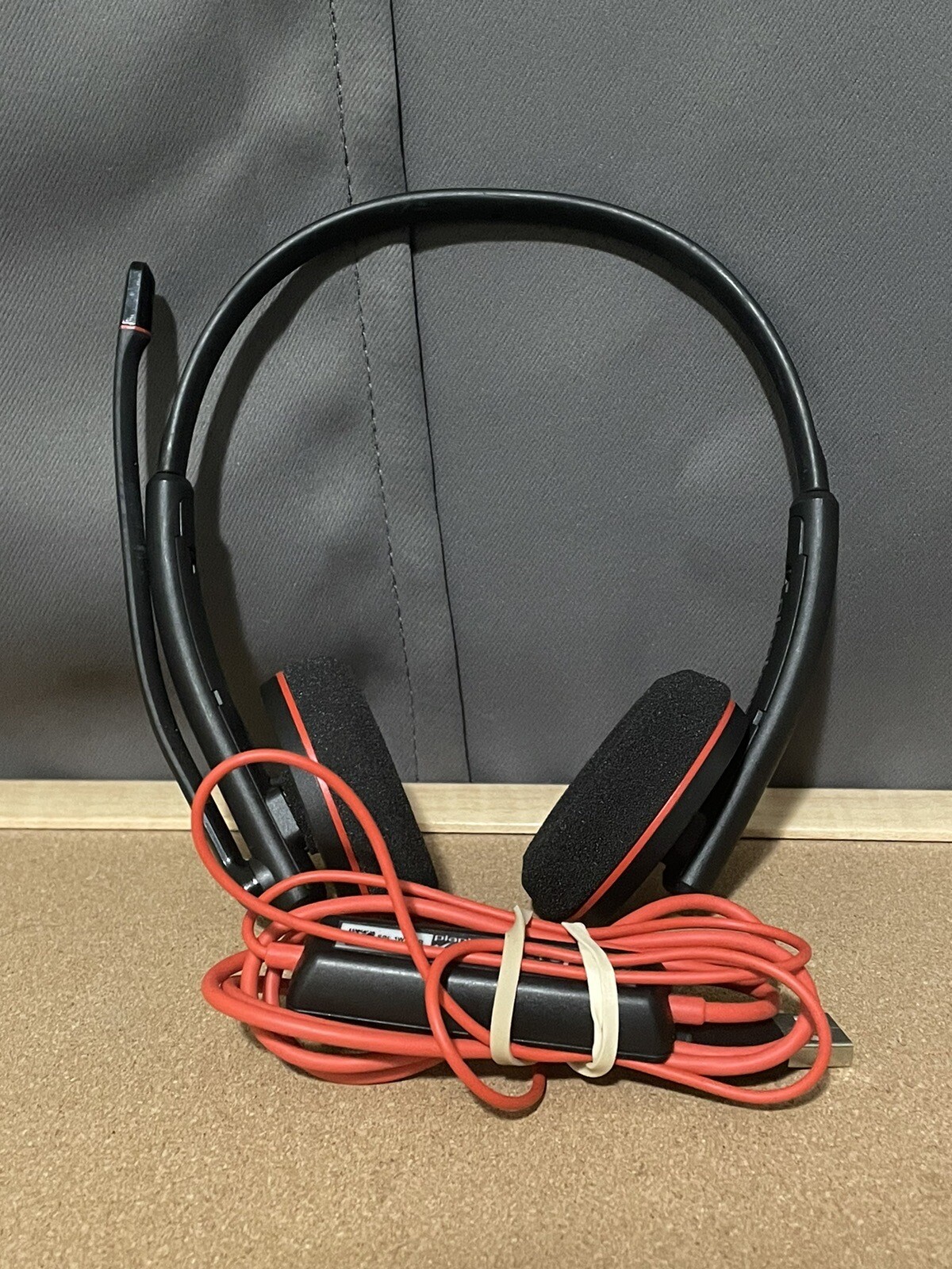 Plantronics Blackwire 3220 USB Over-the-Ear Headset – Black Working