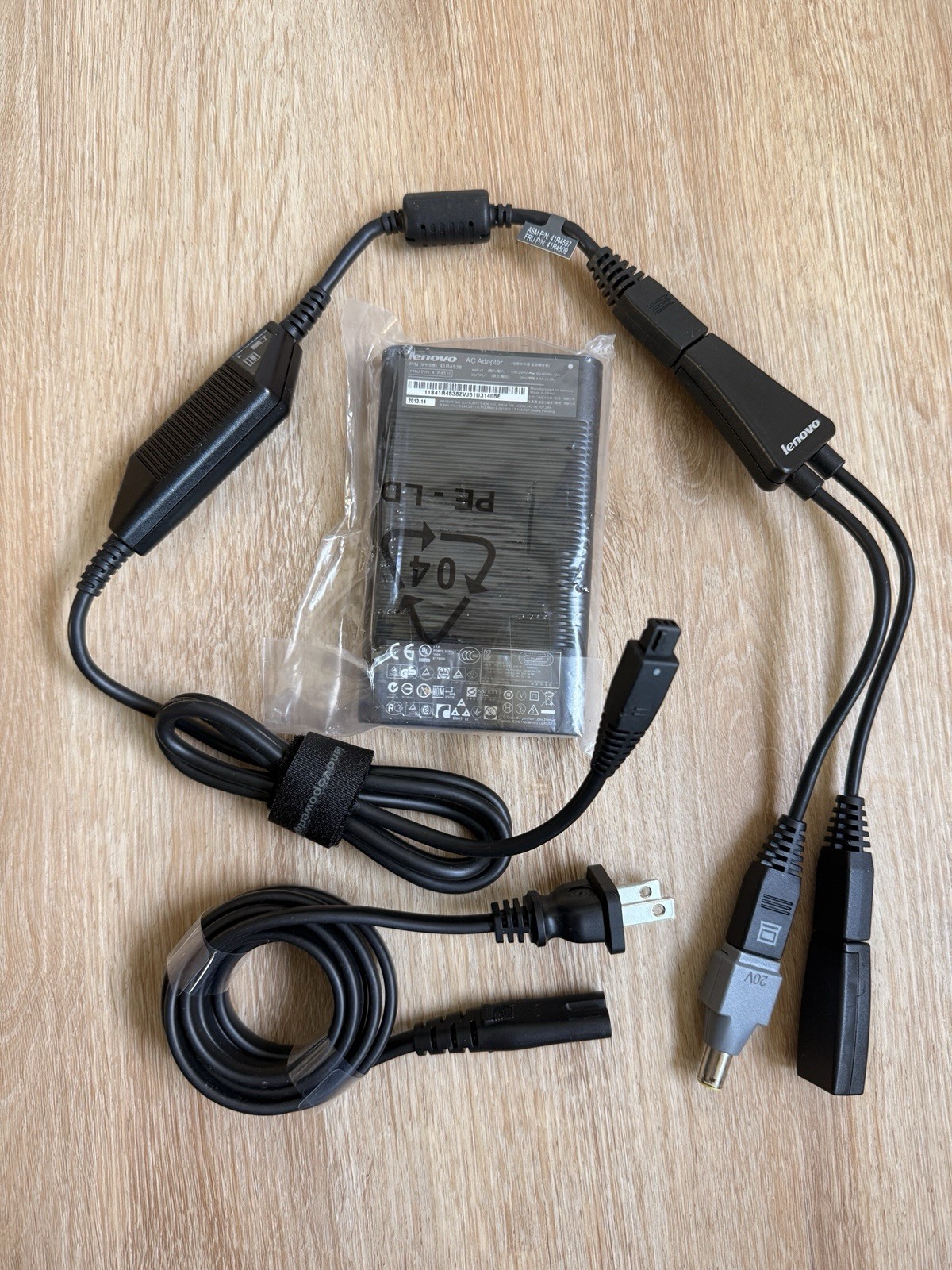 Genuine Lenovo ThinkPad 90W Ultra Slim Laptop Car AC DC Power Charger Kit
