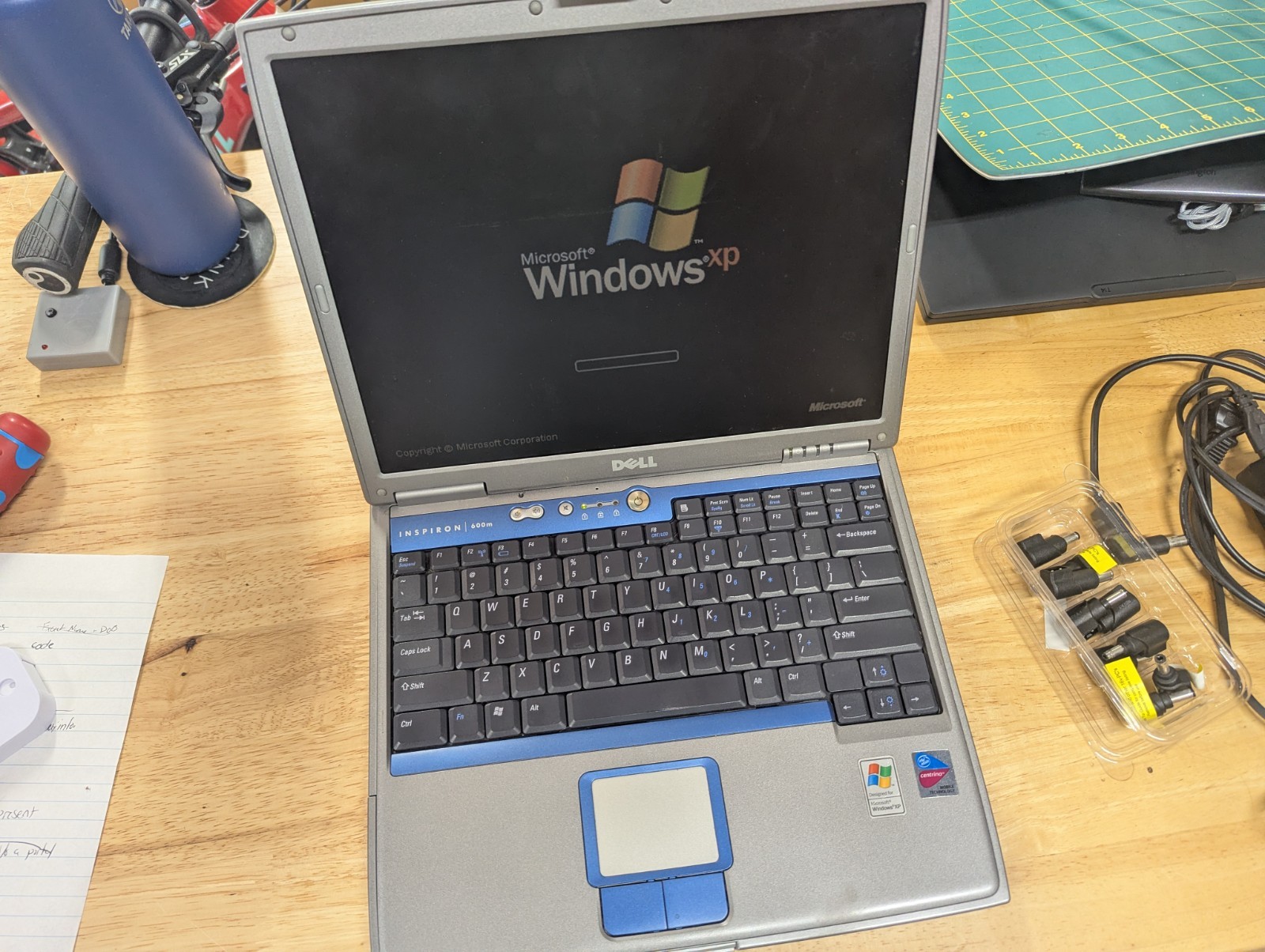 Dell Inspiron 600M PP05L 14″ 1.5GHz 256MB WinXP Mem w Charger