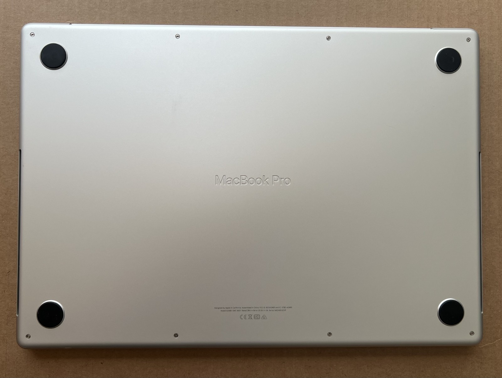 Apple MacBook Pro M1 Pro 10-Core 16.2 Inch 32GB RAM 1TB SSD Silver A2485