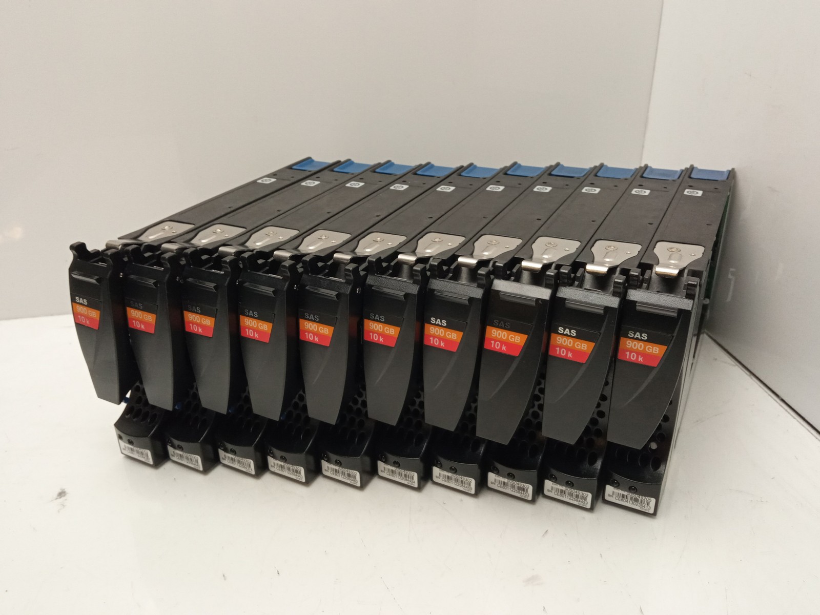 10x EMC 040-001-999 3.5″ to 2.5″ SAS/SATA HDD Hybrid Tray Interposer 100-563-431