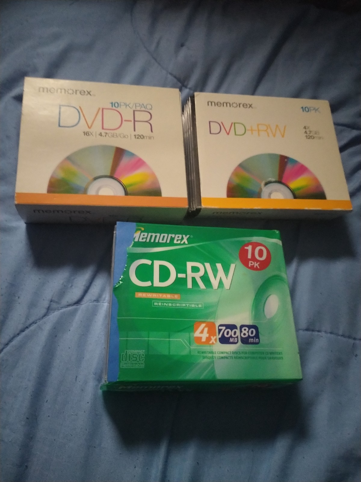 Open Box Memorex DVD-R 10 Pack 16x 4.7gb/go 120min . 9 DVD+rw also 9 cd-rw.