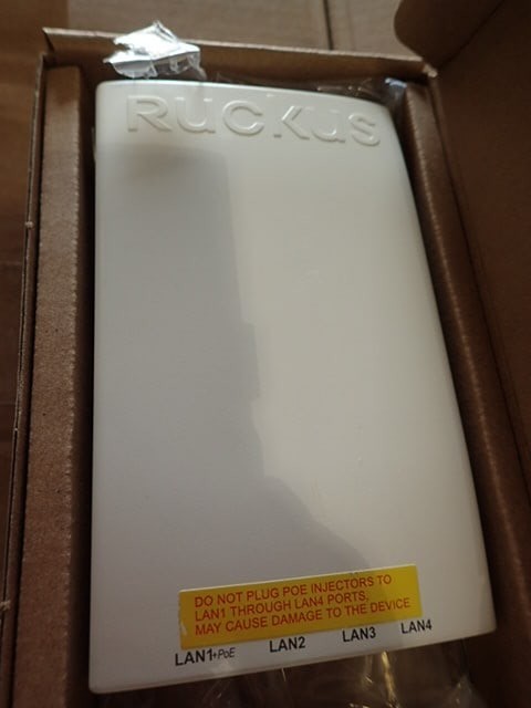 25 X Ruckus H510 Wireless Access Point with Mounting bracket