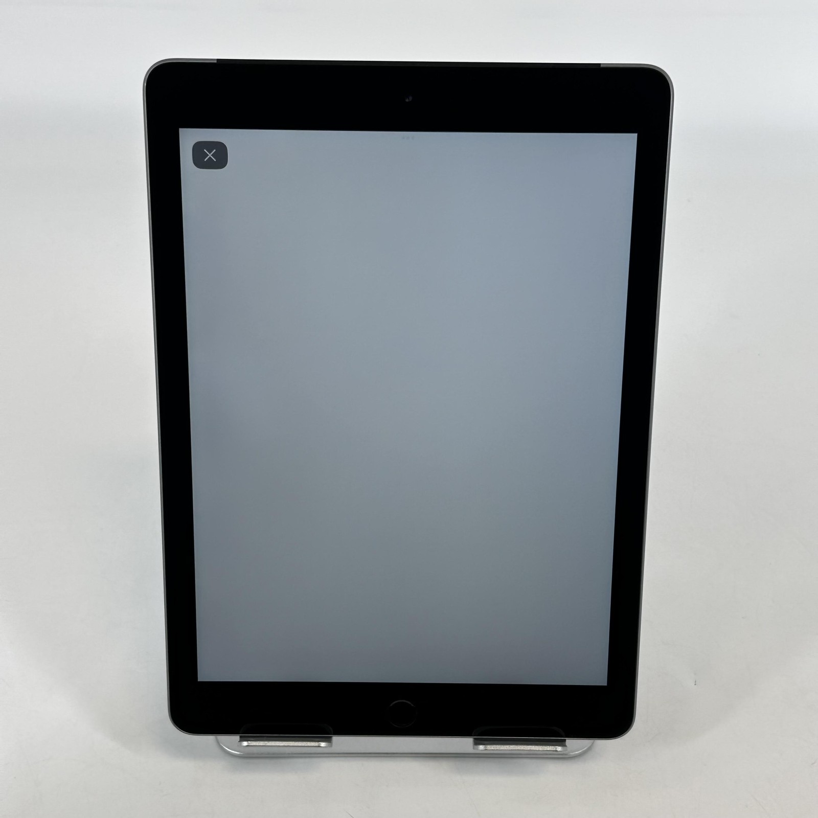 Apple iPad 6 Space Gray 32GB Unlocked – Backlight Bleed/Home Button Sunken