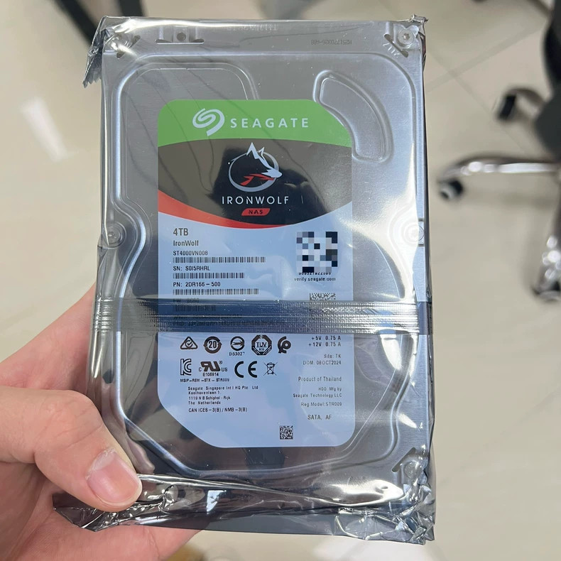 Seagate IronWolf 4TB ST4000VN008 NAS 64MB 6Gb/s 3.5″ SATA HDD Hard Disk Drive