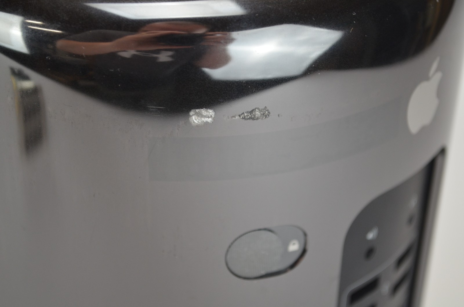 2013 Mac Pro Xeon E5 6-Core 3.5GHz 32GB Ram 512GB SSD FirePro D500 Monterey