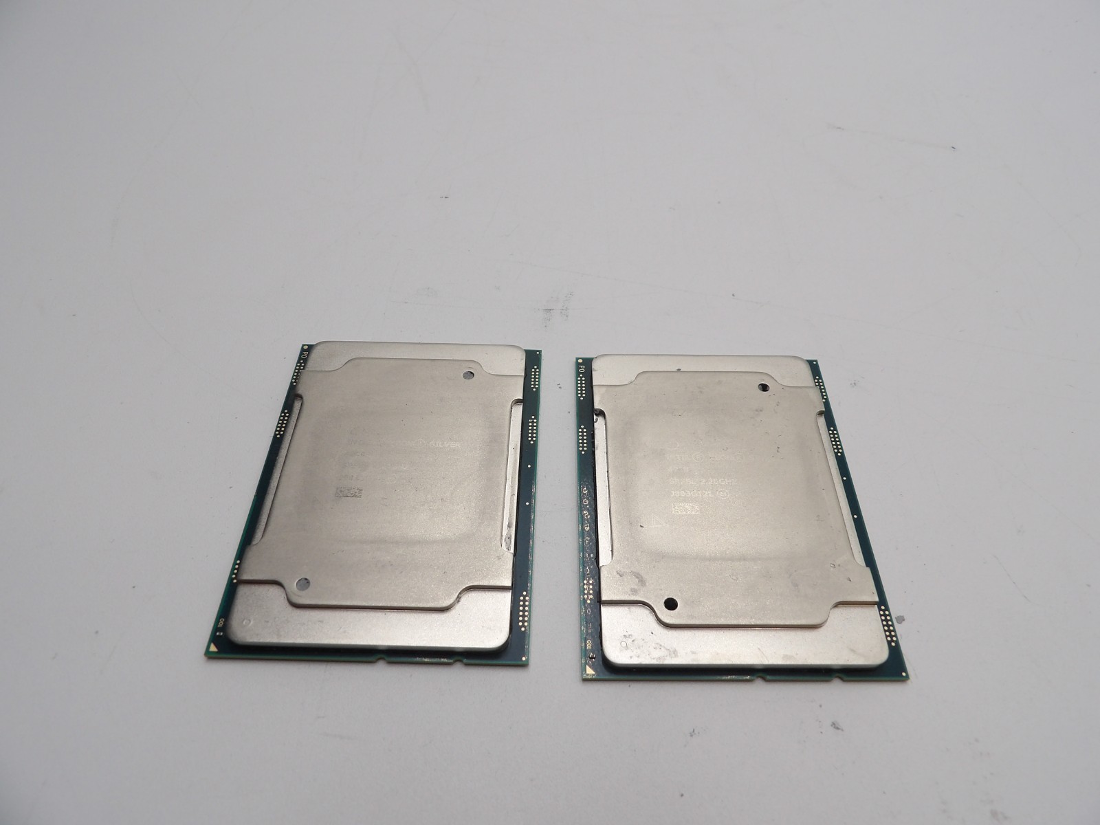 Lot of 2-Intel Xeon Silver 4210 (SRFBL) 2.2GHz 10C 20T 13.75MB Cache Processors