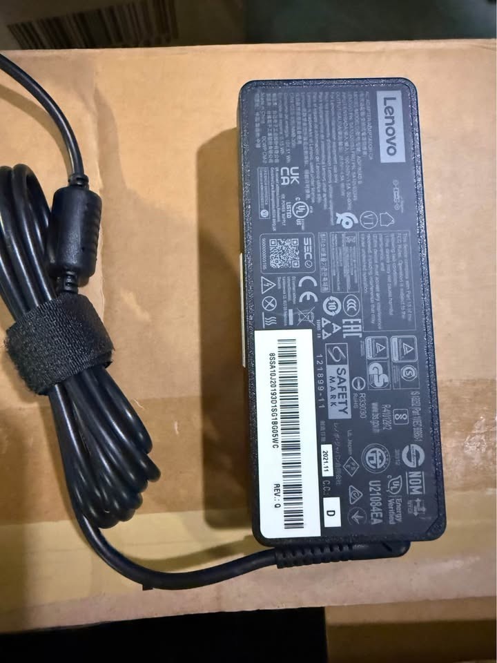 Lot of 35x Lenovo 90W 20V 4.5A Yellow Square Adapters, new Open box, AC Adapter