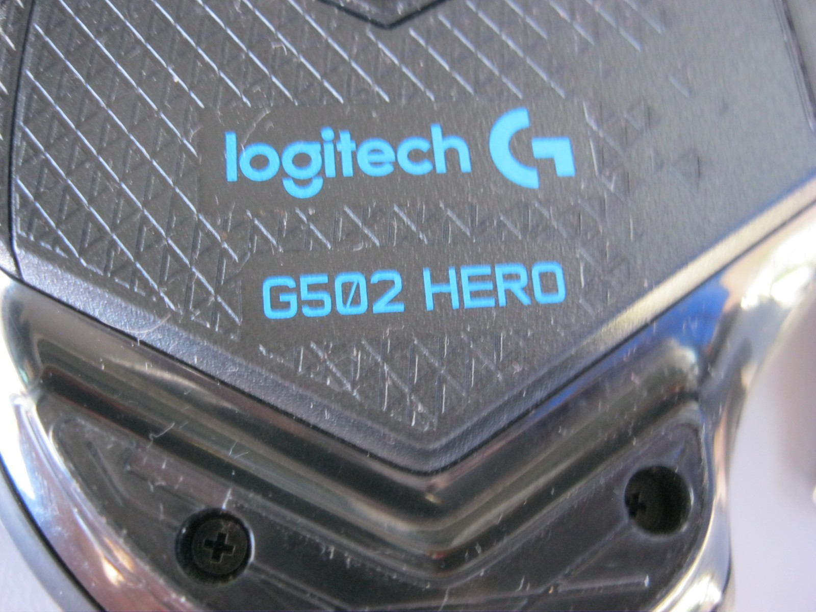 Logitech G502 HERO Wired Gaming Mouse – M-U0047 – FREE SHIPPING