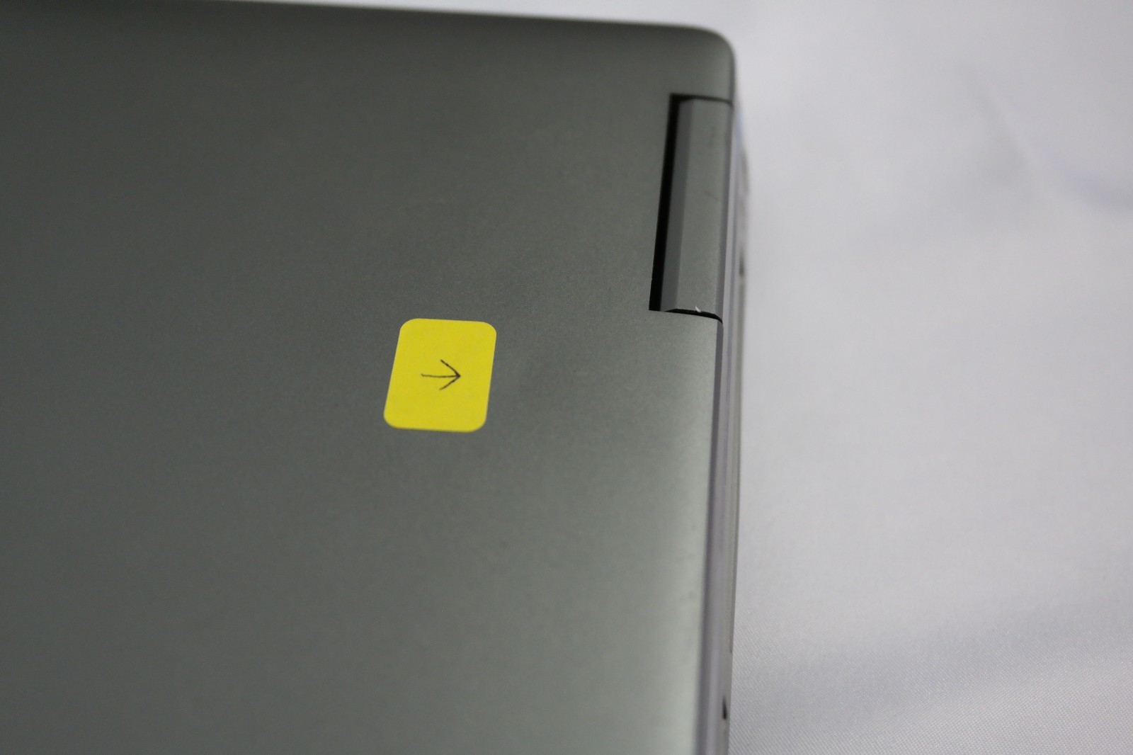 Dell Precision 7740 Core I7-9750H 16Gb 512Gb RTX 3000 6Gb
