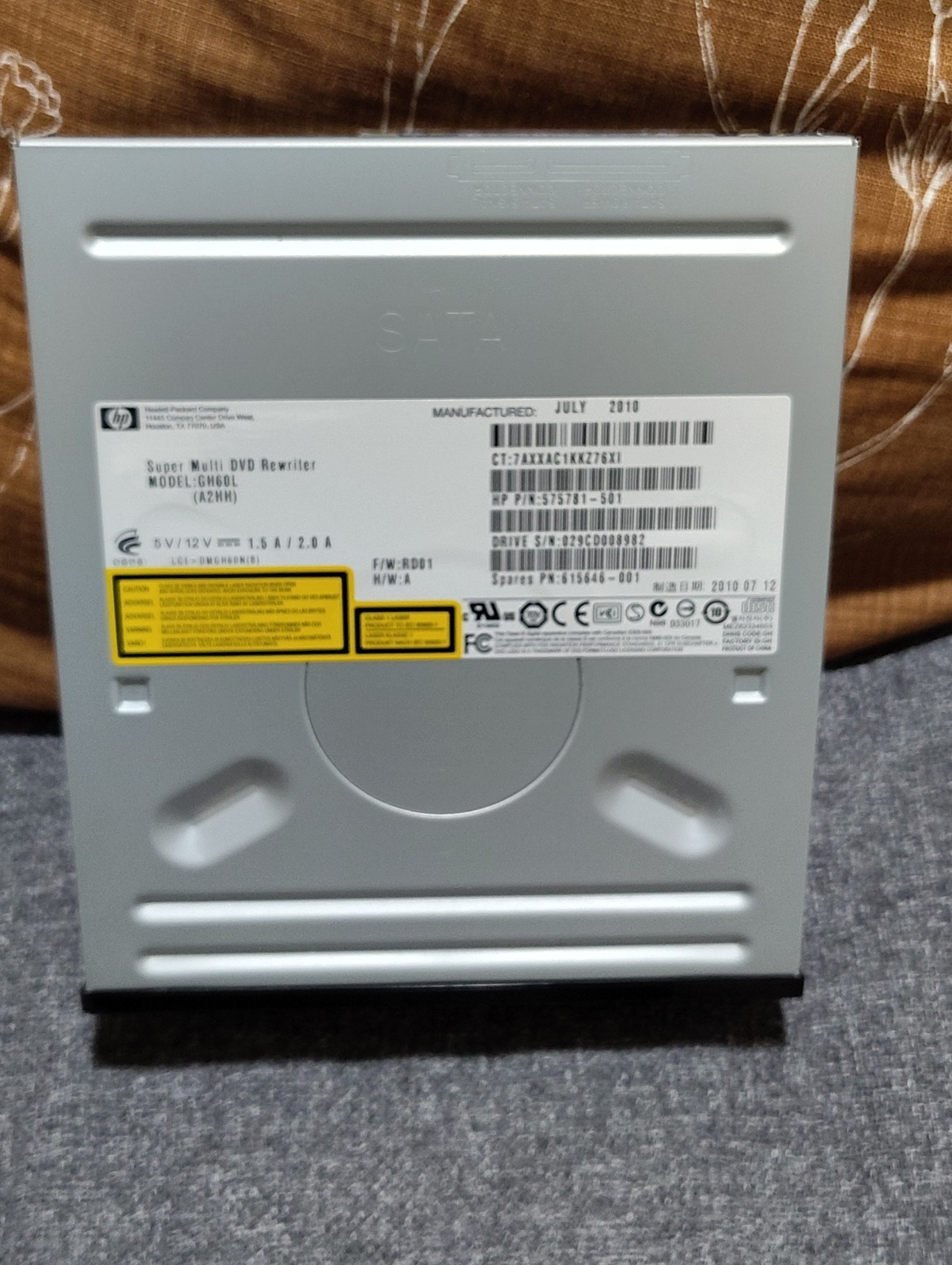 HP GH60L LightScribe DVD±RW Dual Layer DVD Writer SATA Optical Drive