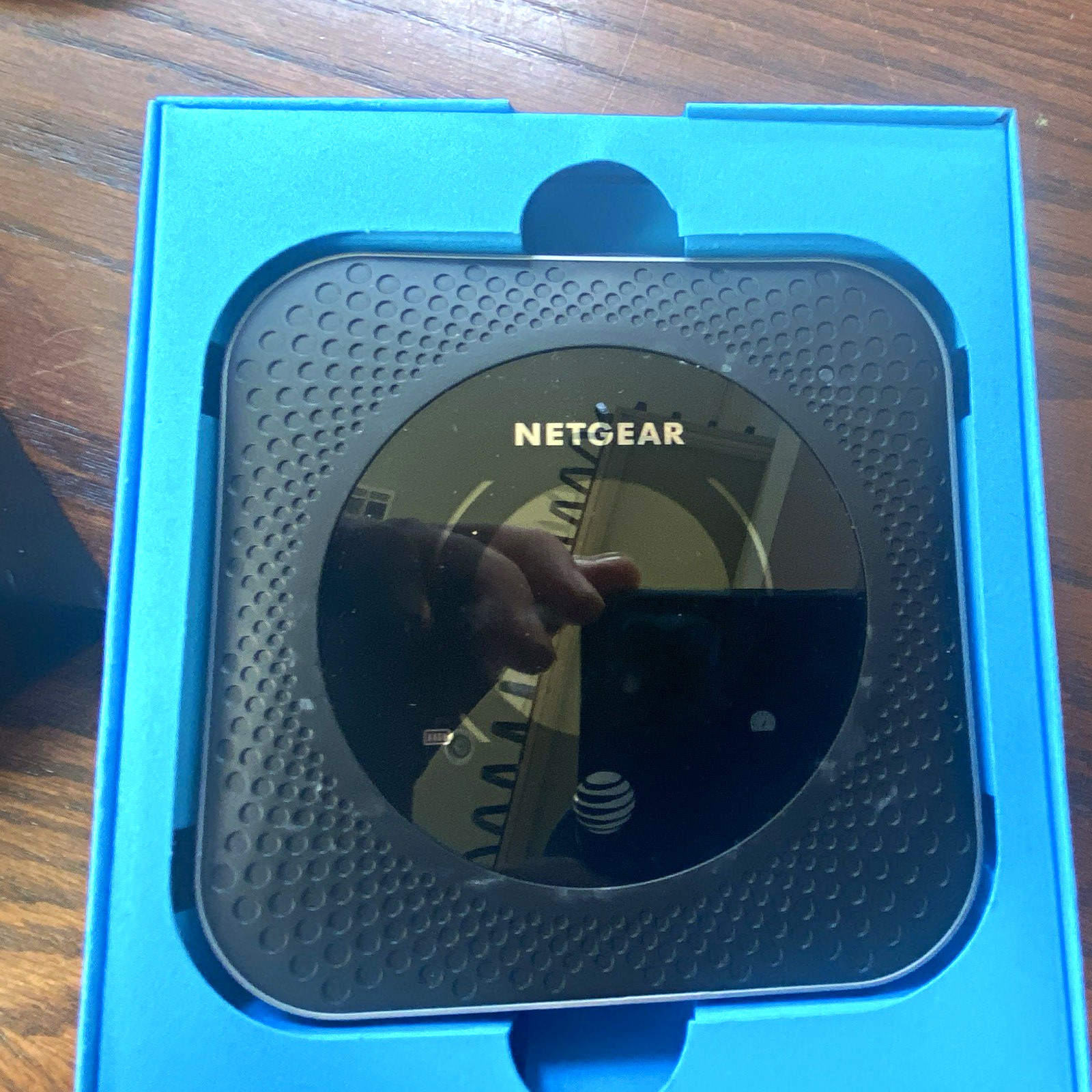 NETGEAR Nighthawk MR1100 (M1) LTE Wi-Fi Hotspot Modem AT&T Dual-Band Gray