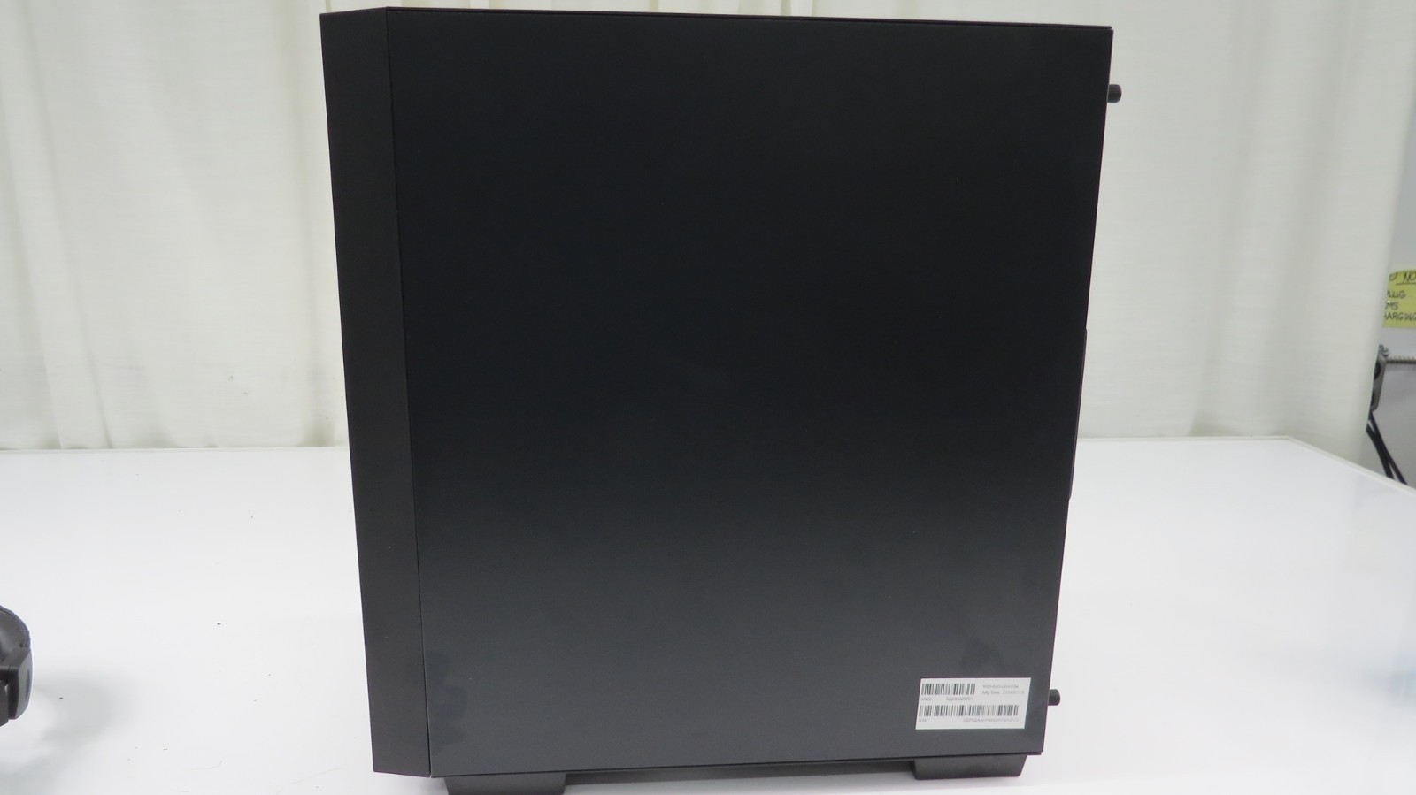 Acer Nitro N60-640-URAC94 Gaming Tower Core i5 2.5GHz 16GB RAM 1TB SSD RTX 5060