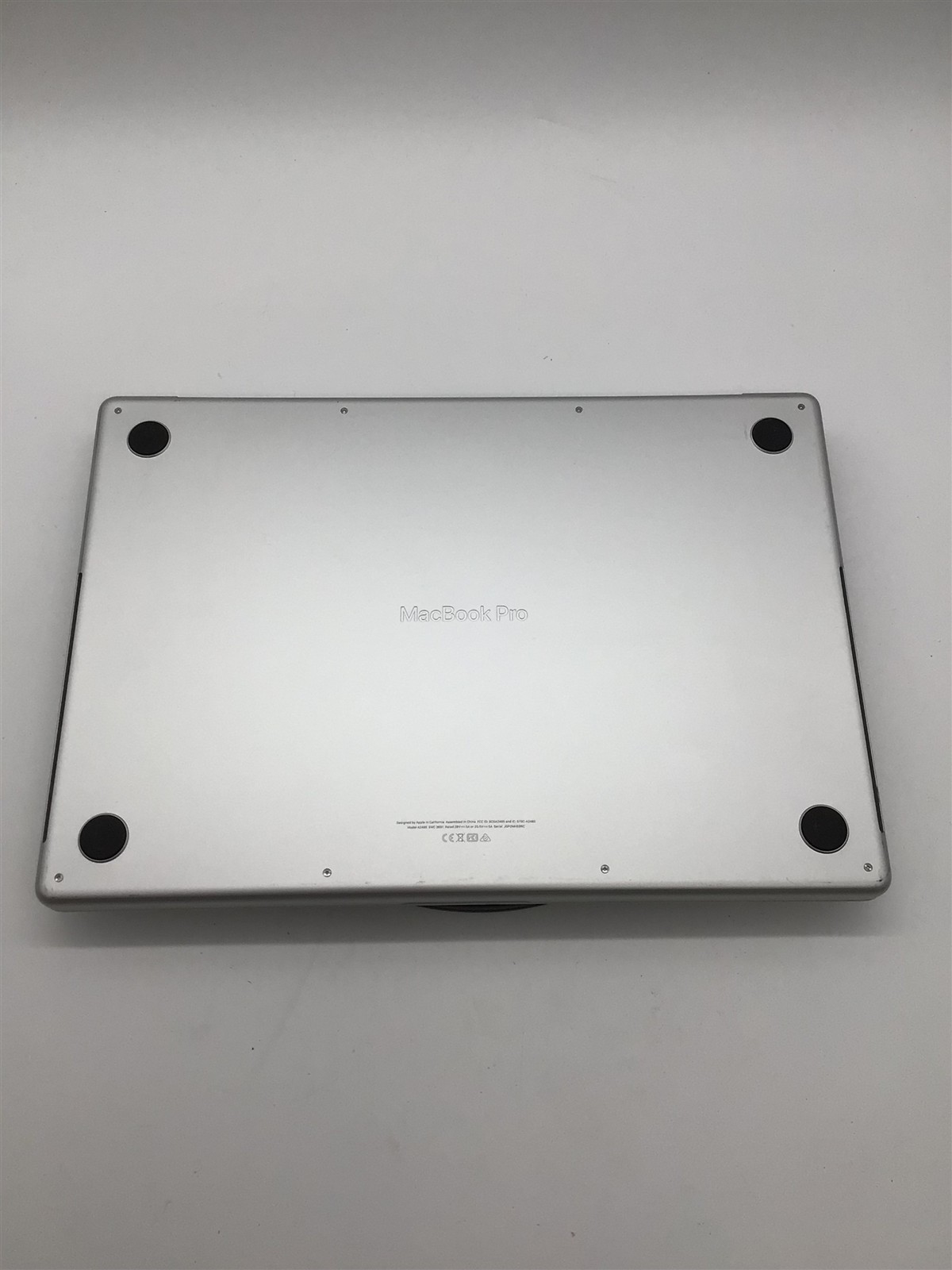 Apple MacBook Pro 16″ A2485 M1 Pro/16GB RAM/512GB SSD – MacOS Tahoe
