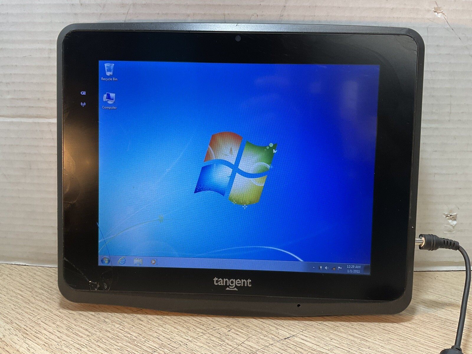 Tangent Medical Tablet Windows 7 /THIN T9 / GRAY COLOR / GAR523