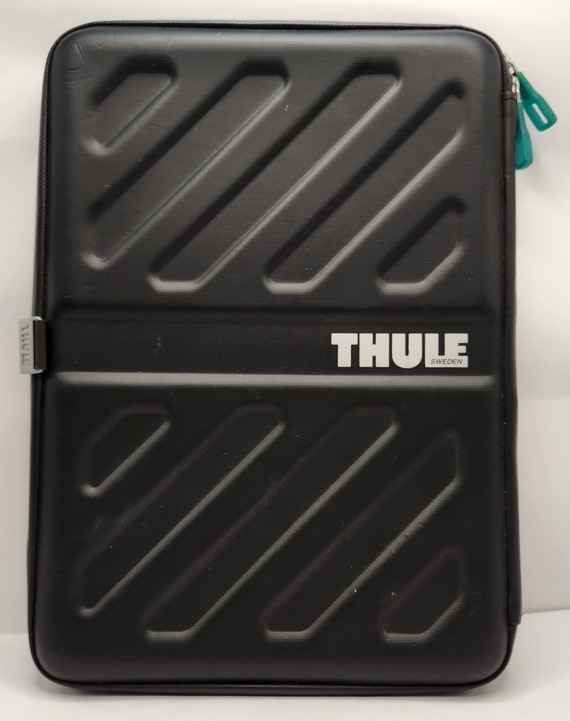 Thule Sweden Gauntlet 11×15 Laptop Case Blk Tablet Sleeve Zipper Durable Travel 