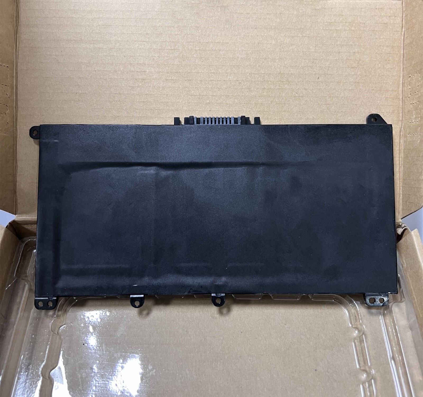 Genuine OEM HT03XL Battery for HP Pavilion L11421-2C2 L11119-855 15-CS 15-DA US