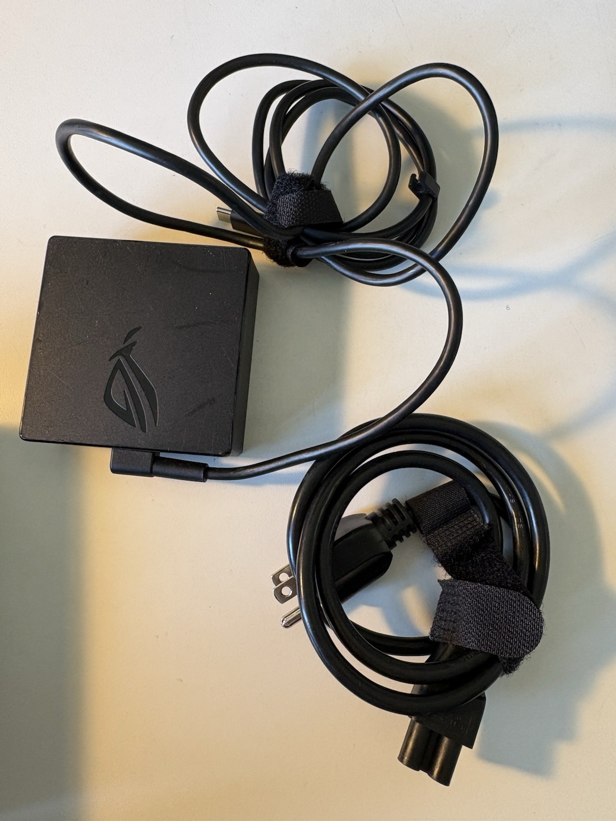 ASUS ROG 100W USB-C Power Adapter A20-100P1A 5/9/15/20V 5A Black