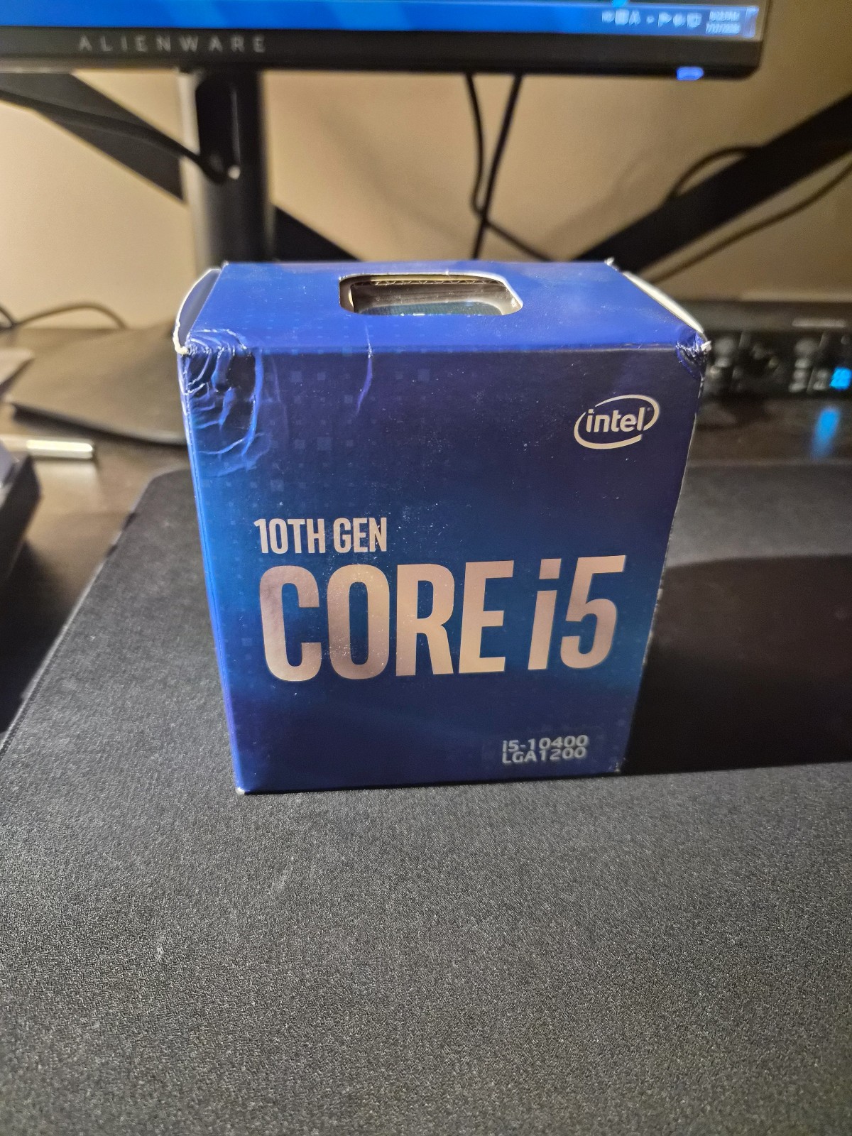 Intel Core i5-10400 w/ Box and HSF