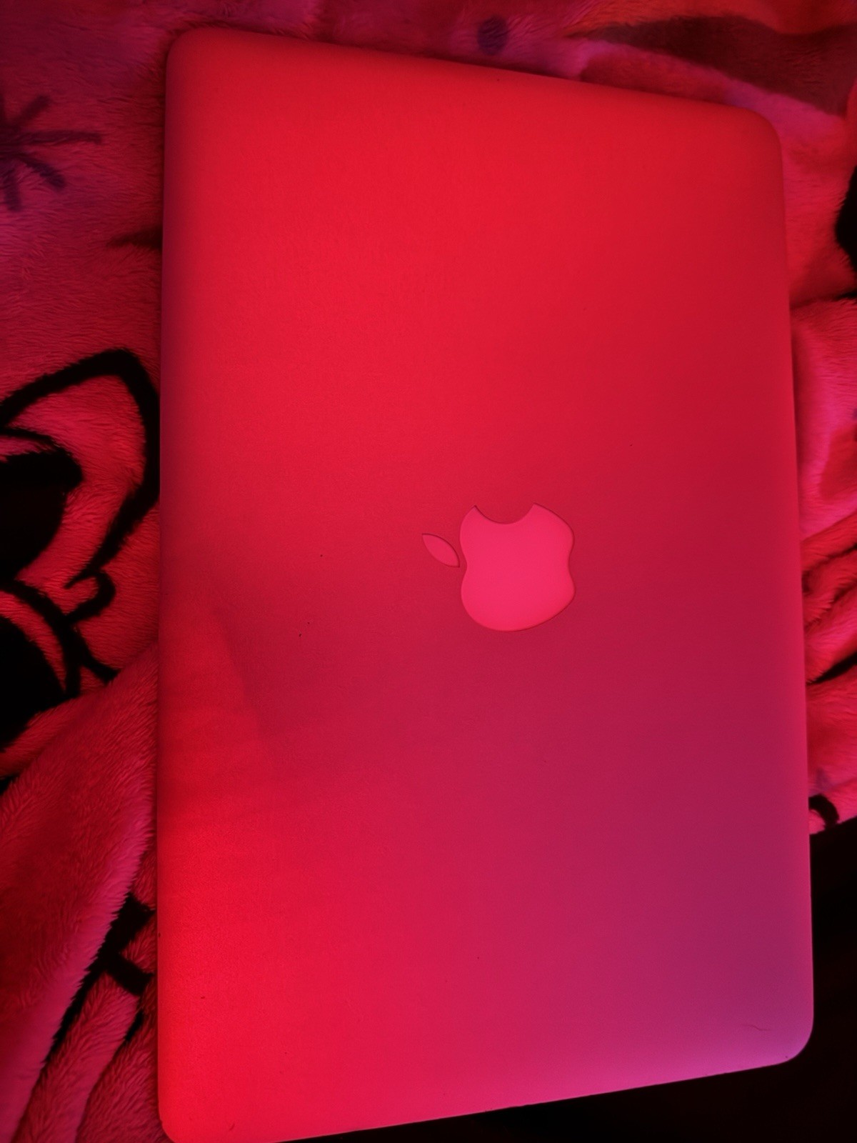 Apple MacBook Air (2013) A1465 Silver 11in Intel Core I5 128GB 4GB RAM Laptop