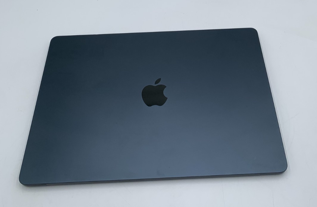Apple MacBook Air 15″ 2024 A3114 Apple M3 4.05GHz 256GB SSD 8GB DDR5 Blue C/Dnt