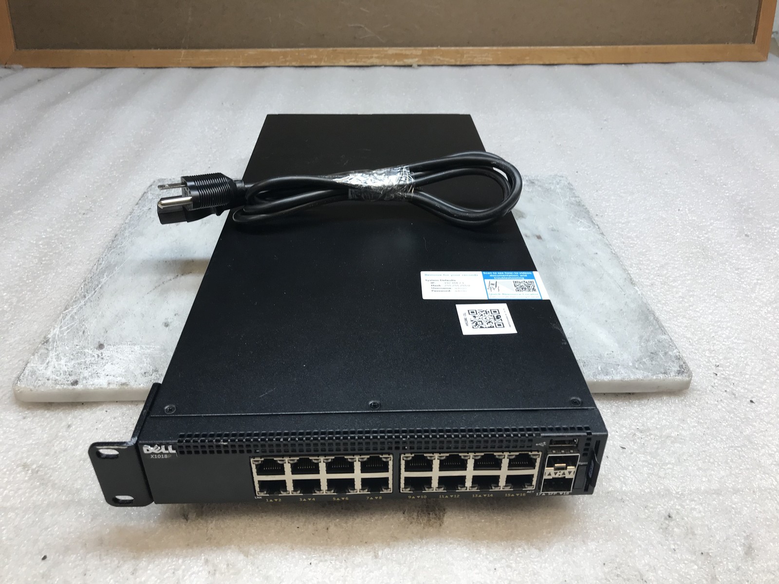 Dell X1018P E11W 16-Port Gigabit PoE Ethernet Smart Managed Switch