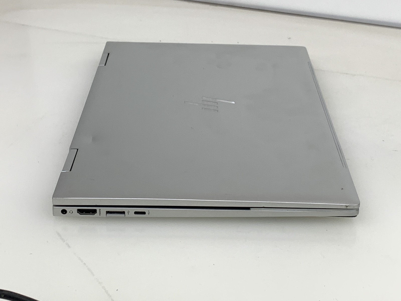 HP Envy X360 Convertible 15m-ed1023dx Core i7-1165G7 8GB 512GB 15.6″ Touch READ