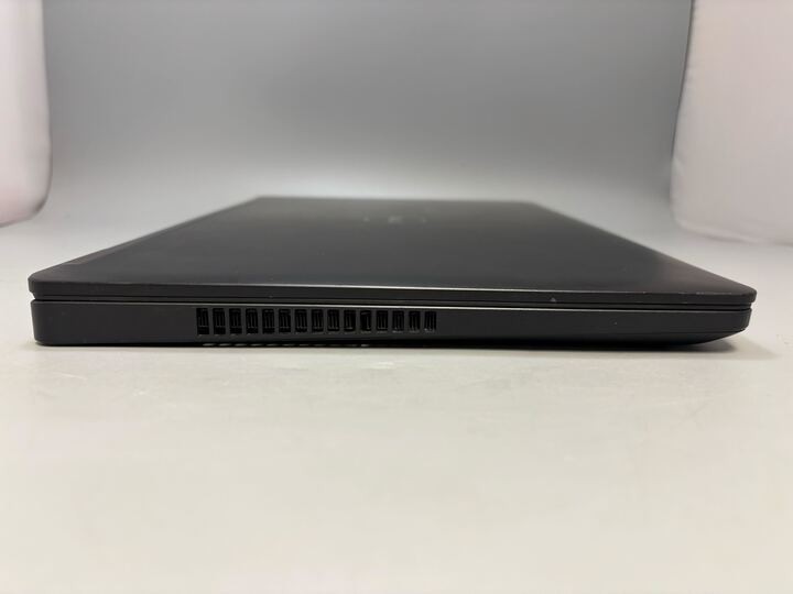 15.6″ Dell Latitude E5570 Laptop Intel i7-6600U NO RAM NO SSD – Fair Battery