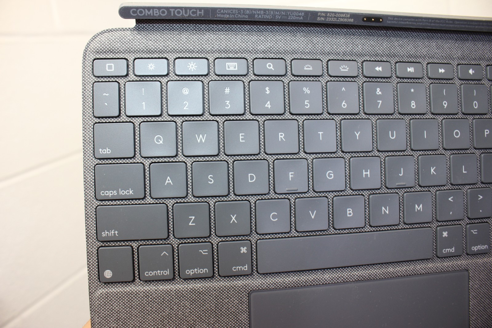 Logitech Combo Touch YU0048 for iPad Backlit PN 820-009838 KEYBOARD ONLY!!