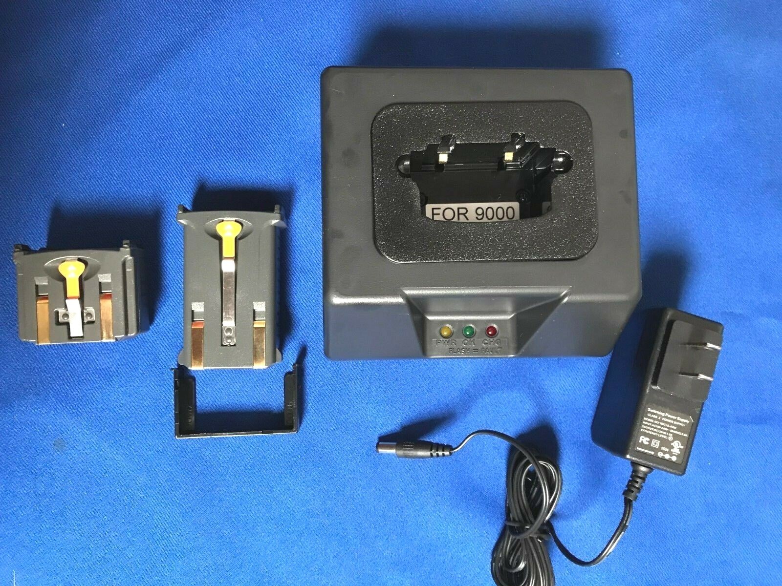 Single Pro Charger(UL/CE) SYMBOL MC9000S/MC9000#82-10006-(Not included battery)