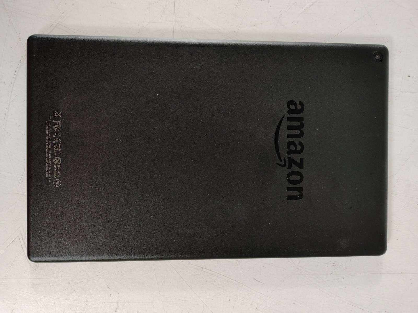 Amazon Fire HD 10 (7th Generation) SL056ZE 32 GB Fire OS (WiFi Only)