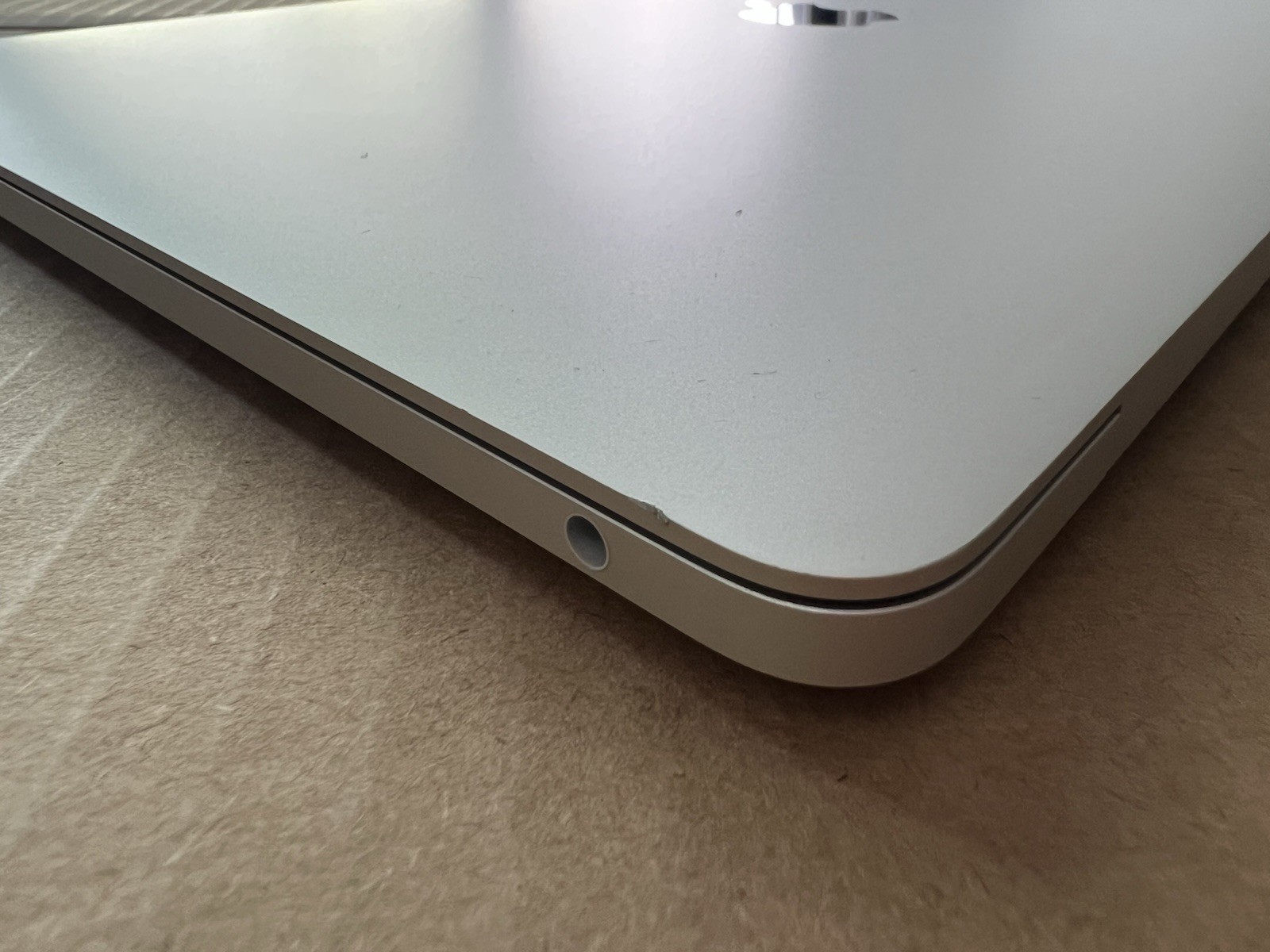 Apple MacBook Pro 13.3 Inch Retina 3.2GHz M1 16GB RAM 512GB SSD A2338 Silver