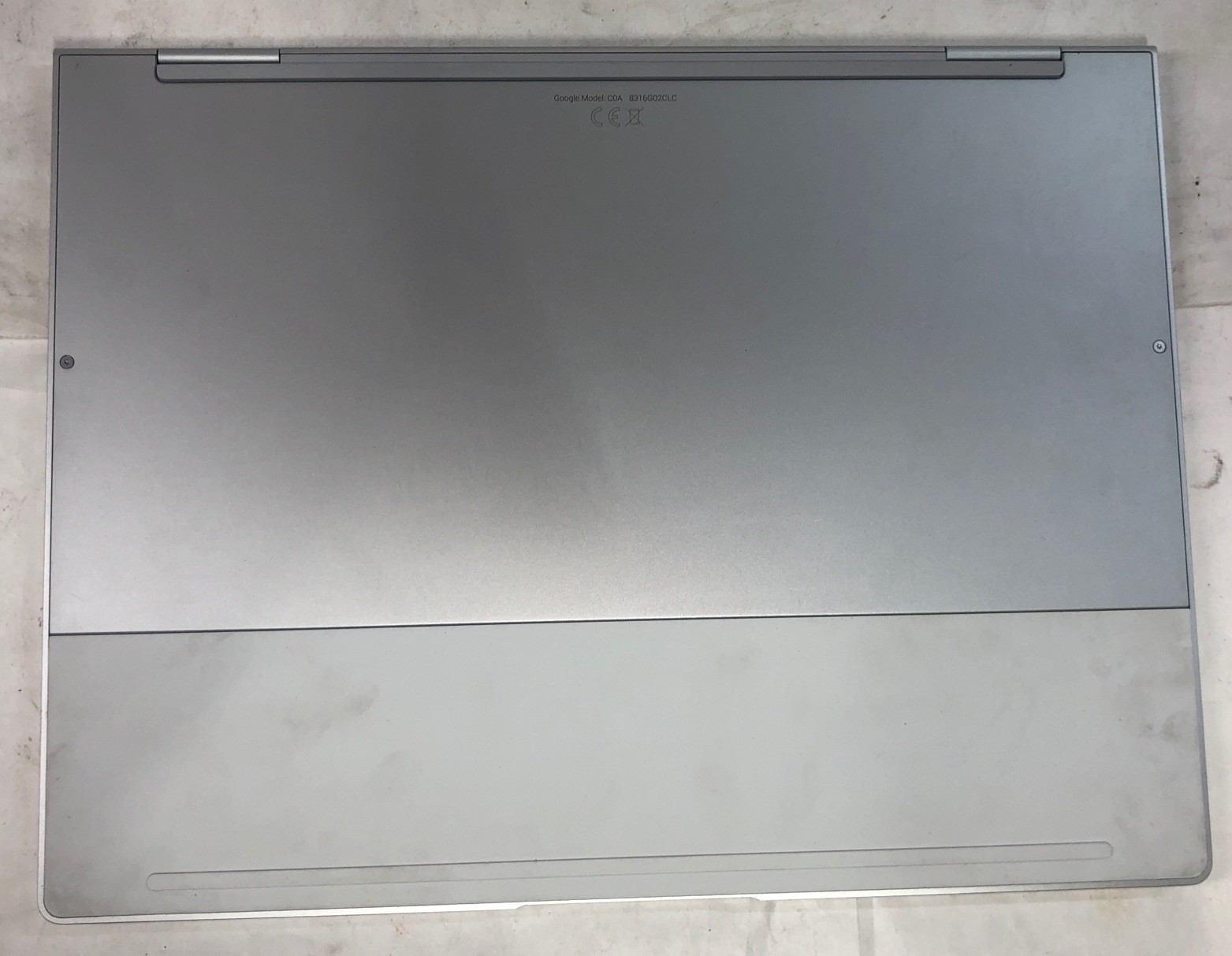 Google Pixelbook, Intel Core i5-7Y57 @1.20GHz, 8GB RAM, 128GB SSD ChromeOS