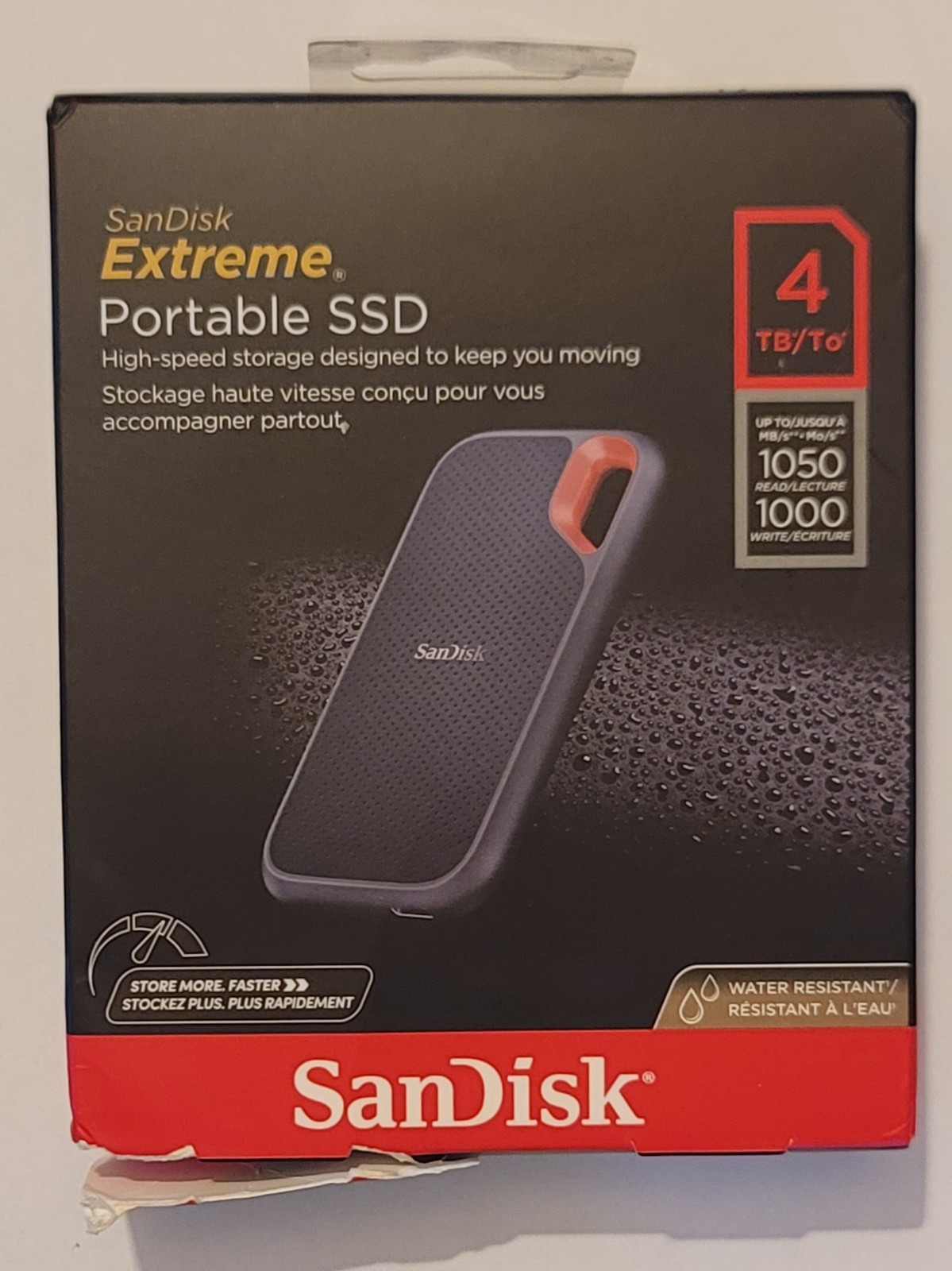 SanDisk Extreme V2 4TB USB-C Portable External SSD(SDSSDE61-4T00-G25) BOX DAMAGE
