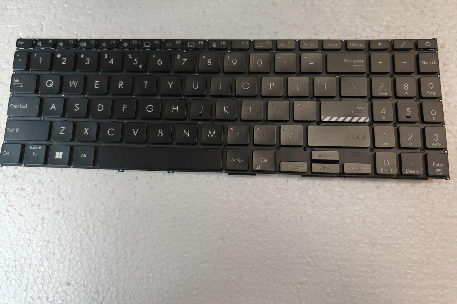 US Keyboard for Asus Vivobook 15 M1603Q M1503Q M1502 M1502Z Pro16 X1605V X1603Z