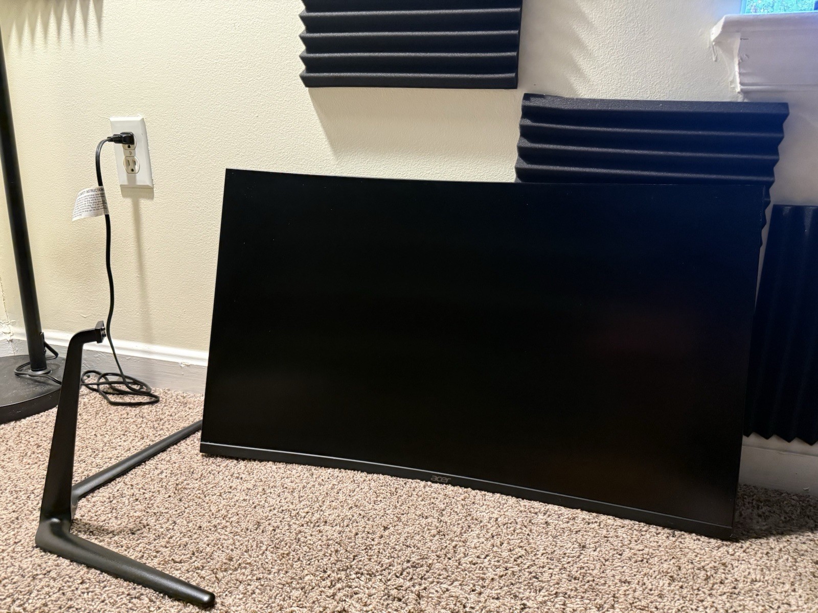 Acer Nitro ED320QR 31.5″ Curved Gaming Monitor FHD 180Hz 1ms HDMI DP