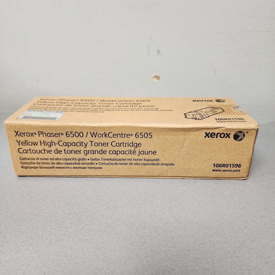 Xerox 106R01596 Yellow High Yield Toner Cartridge