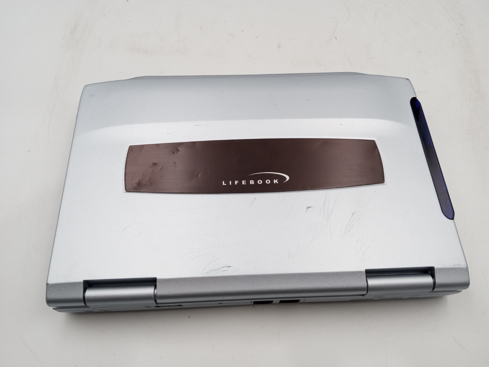 Fujitsu Lifebook P1120 8.9″ Touchscreen Crusoe 800MHz 240MB 30GB XP -READ -RR