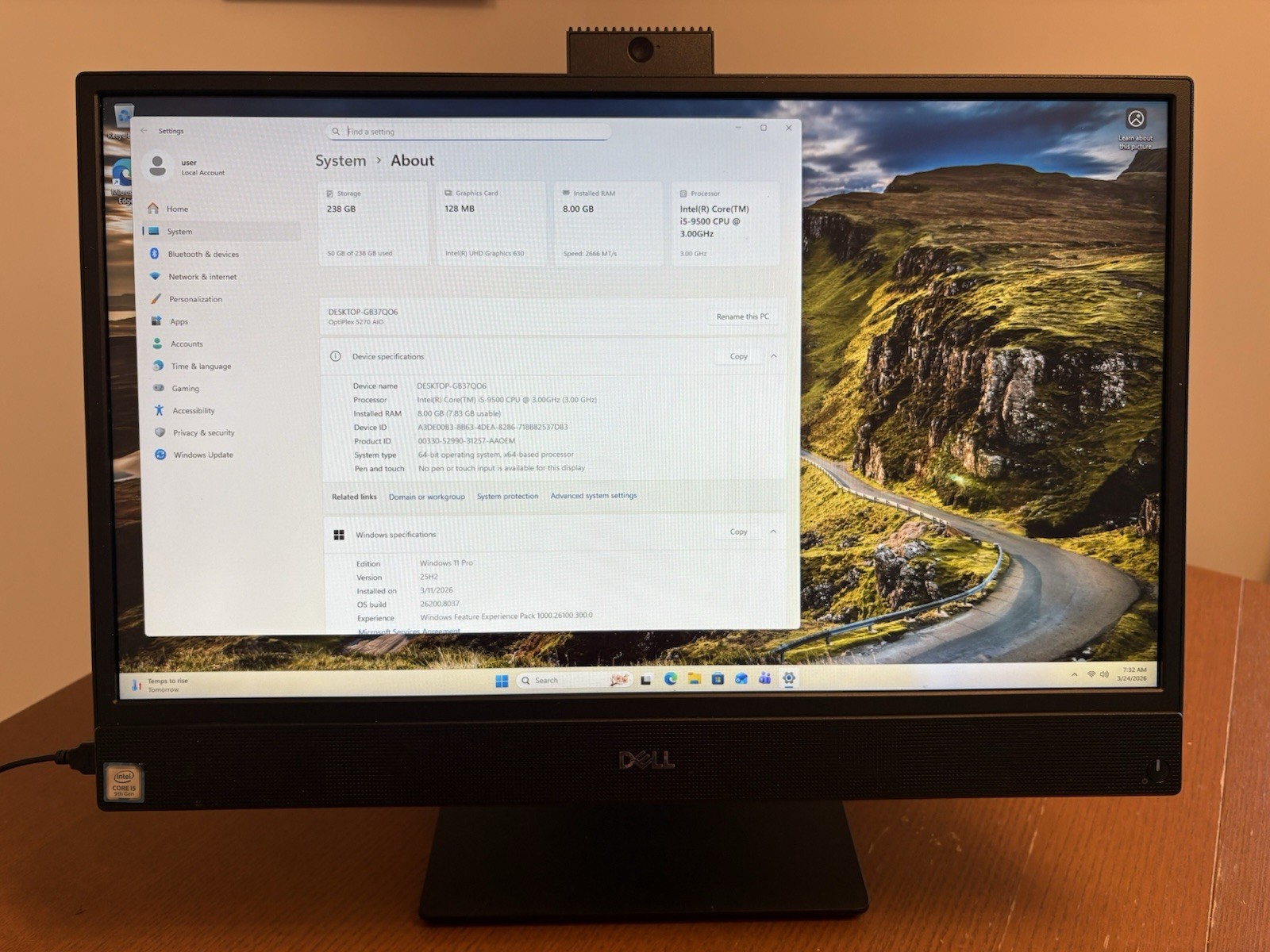 Dell 5270 All in one! Windows 11 – Intel i5 9th Gen, 8GB RAM, 256GB storage