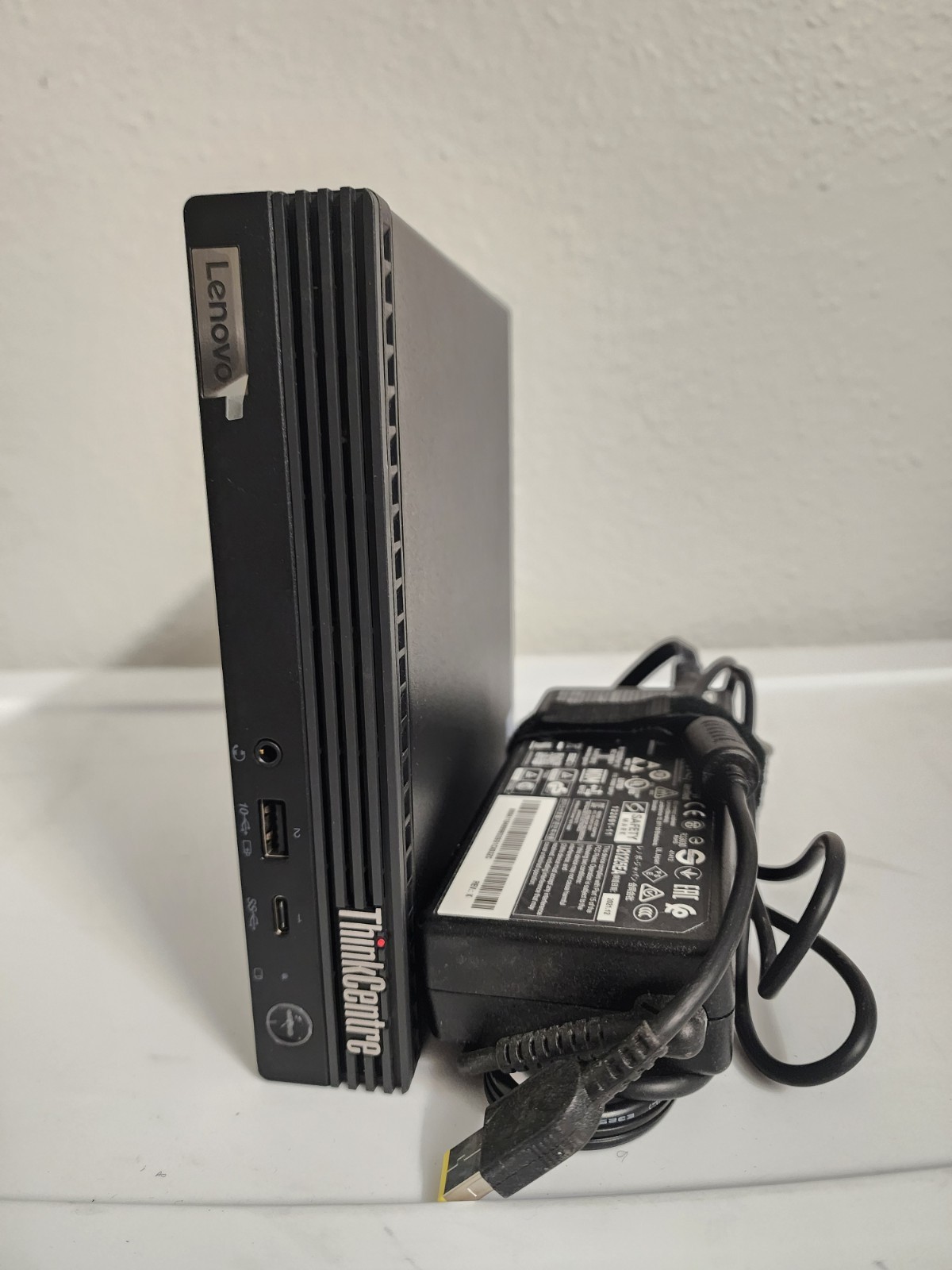 Lenovo ThinkCentre M70q Gen 2, i5-11400T, 32GB RAM, 512GB SSD, WiFi, Win 11 Pro